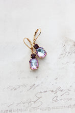 Load image into Gallery viewer, Lavender Glass Earrings