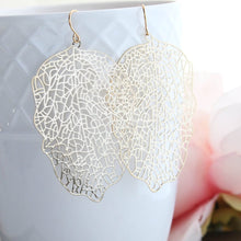 Load image into Gallery viewer, Big Gold Filigree Leaf Earrings