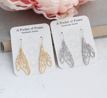 Load image into Gallery viewer, Gold Wing Earrings