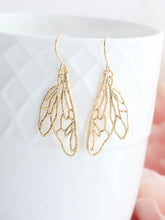 Load image into Gallery viewer, Gold Wing Earrings