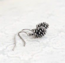 Load image into Gallery viewer, Rustic Silver Pinecone Earrings