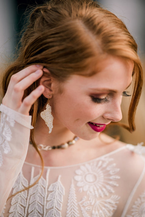 Shabby White Wing Earrings