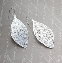 Load image into Gallery viewer, Big Leaf Earrings - matte gold