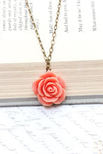 Load image into Gallery viewer, Cream Rose Necklace