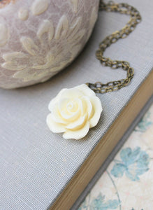 Cream Rose Necklace