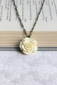 Cream Rose Necklace