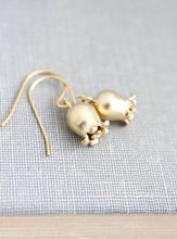 Load image into Gallery viewer, Lily of the Valley Earrings